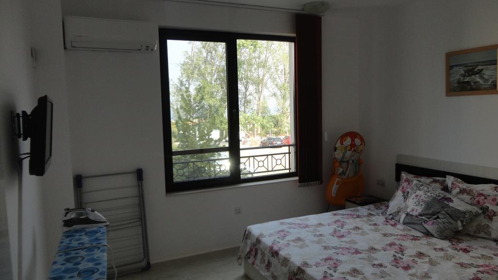 Apartment In Green Beach Resort Kavatsi 索佐波尔 外观 照片